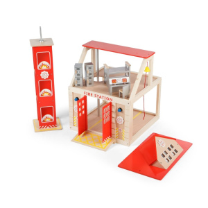 TIDLO Drewniana remiza strażacka