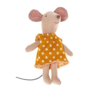 MAILEG Myszka w pudełeczku - mała siostrzyczka w sukience w groszki