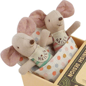 MAILEG Myszki Bliźnięta w pudełeczku - siostra i brat