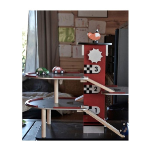 I'M TOY Drewniany garaż, parking wielopoziomowy